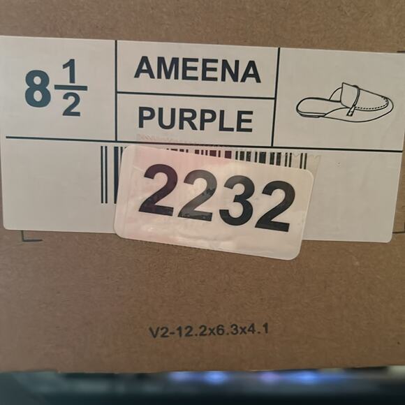 Journee Collection Ameena Slip On Mule Classic Horsebit Detail  Purple NEW 8.5 - Picture 10 of 10